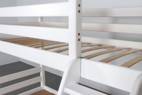 АДЕЛЬ Кровать двухъярусная с наклонной лестницей (белый) в Губахе - gubaha.mebel-74.com | фото