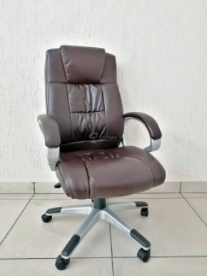 Кресло Barneo K-6 для руководителя (коричневая экокожа) в Губахе - gubaha.mebel-74.com | фото