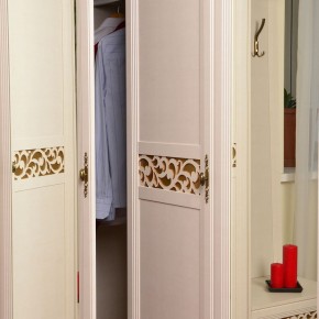 ЛИВАДИЯ Л5А Шкаф для одежды в Губахе - gubaha.mebel-74.com | фото